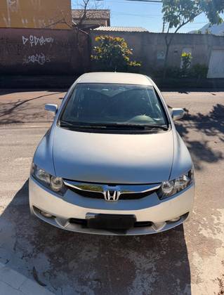 HONDA CIVIC 1.8 LXL 16V FLEX 4P MANUAL HONDA CIVIC 1.8 LXL 16V FLEX 4P MANUAL